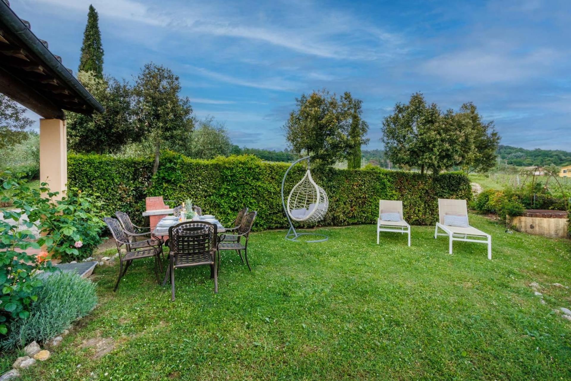 לוקה Cicale 3 Bedrooms Farmhouse With Shared Pool מראה חיצוני תמונה